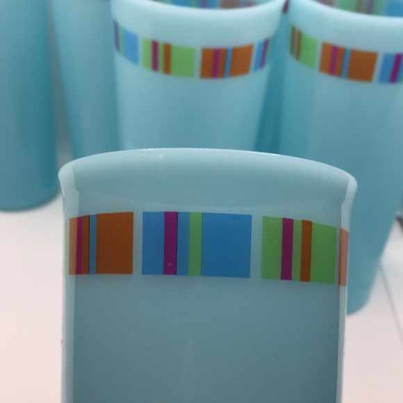 7 Tupperware 5107 Turquoise Blue Vintage Tall Tumblers Drinking Glasses Vintage - Picture 2 of 7